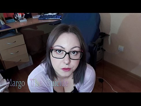 ❤️ Seksi dekle z očali globoko sesa dildo pred kamero ❤❌ Pravi pornič pri nas ❌️